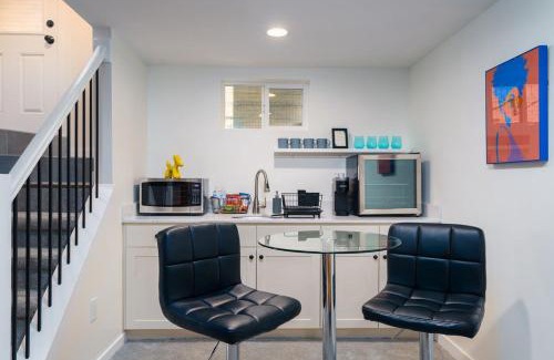 Congress Park Apartment | Stylish Apartment Just Steps From Bluebird Theater
