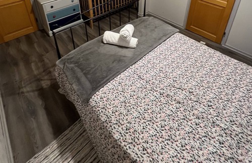 Saint-Saud-Lacoussiere House | Family-Friendly Retreat in Dordogne with Pool and Nature