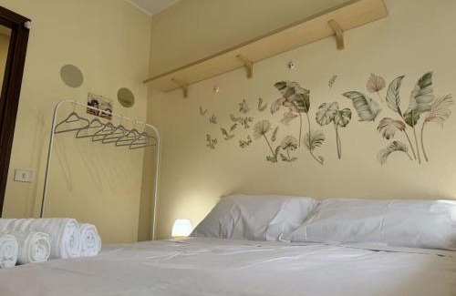Orio al Serio Apartment | Guest Rated: 9.7 - Sleep & Fly with Air Conditioning & WiFi