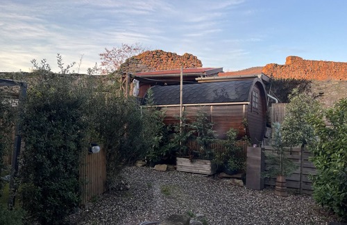 Dambach-la-Ville House | Romantic Barrel Stay with Spa and Breakfast Included