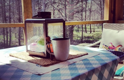 Valley Head Cabin | Relax in Nature: King Bed, Hot Tub & Privacy Awaits!