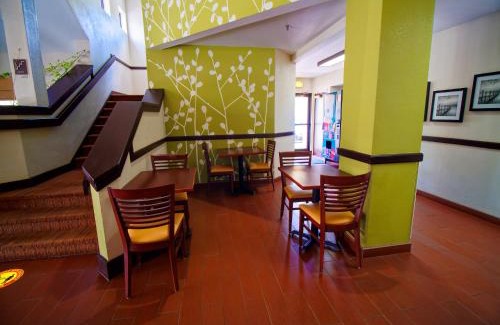 Morganton Hotel | Comfortable Stay at Sleep Inn Morganton - Pet Friendly Rooms