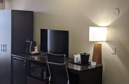 Nampa Hotel | Comfortable Stay at Sleep Inn Nampa with Great Amenities