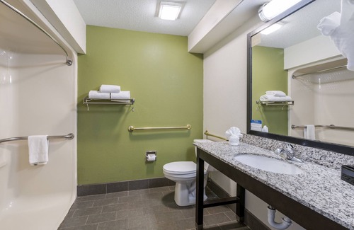 Naperville Hotel | Comfortable Stay at Sleep Inn - Naperville with Spa & Breakfast