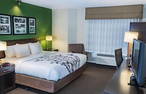 Tri-Cities Hotel | Relax at Sleep Inn Pasco Tri-Cities with Oceanfront Views