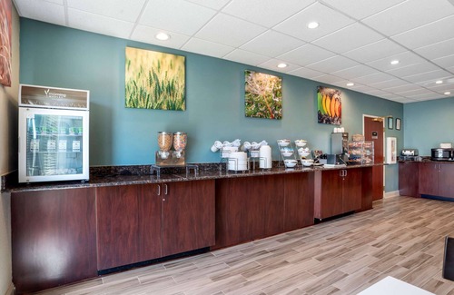 Auburn Hotel | Cozy Stay at Sleep Inn & Suites Auburn Campus Area