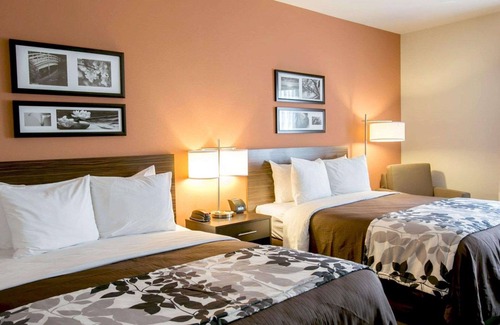 Austin Hotel | Inviting Sleep Inn & Suites Austin Northeast with Pool & Spa