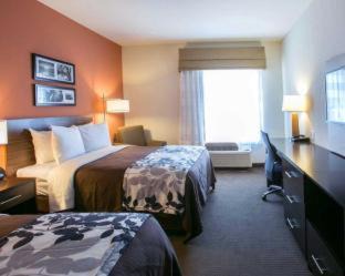 Austin Hotel | Discover Sleep Inn & Suites Austin - Pet Friendly Retreat