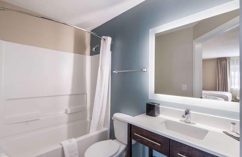 Columbus Hotel | Ideal Stay at Sleep Inn & Suites Columbus by Fort Moore