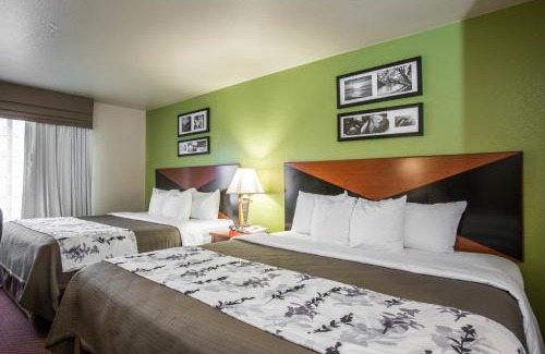 Hewitt Hotel | Cozy Sleep Inn & Suites Hewitt: Pet-Friendly Stay Near Waco