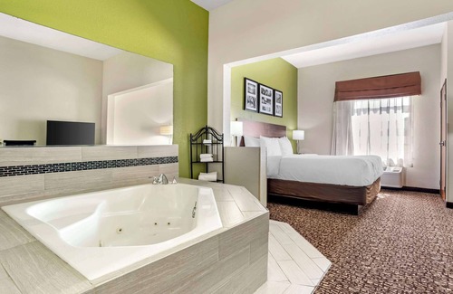 Gunter Afs Hotel | Convenient Stay at Sleep Inn & Suites Montgomery East I-85