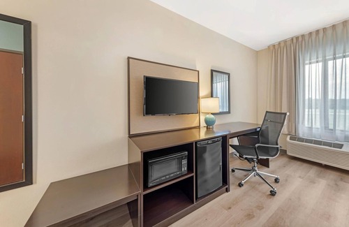 Norman Hotel | Comfortable Stay at Sleep Inn & Suites Norman by University
