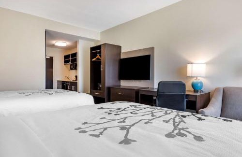 Barrett Hotel | Comfortable Sleep Inn & Suites with Family-Friendly Amenities