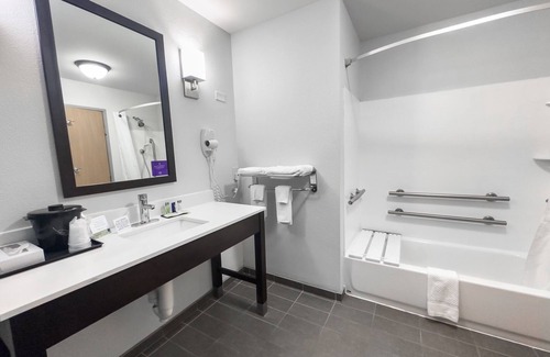 Washington Hotel | Relax at Sleep Inn & Suites Washington near Peoria