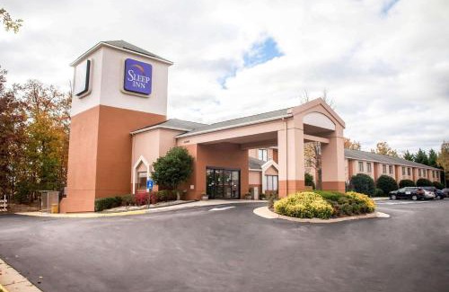 Woodbridge Hotel | Family-Friendly Stay at Sleep Inn Woodbridge with Accessibility