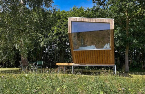 Steinbergkirche House | Discover Sleep Space 01: Family-Friendly Green Retreat