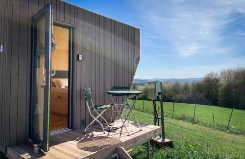 Kuhndorf House | Eco-Friendly Retreat: Sleep Space 1 - Green Tiny Spot