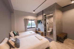 Makham Tia Hotel | Cozy Sleep Station: Guest Rated & Dining On-Site