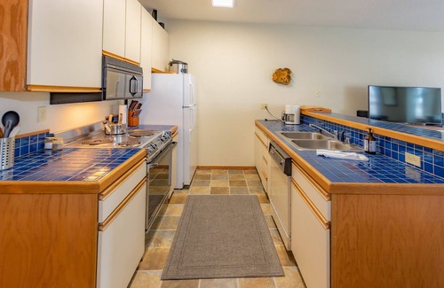 Kirkwood Condo | Experience Starry Nights Near Kirkwood Slopes & Lake Views