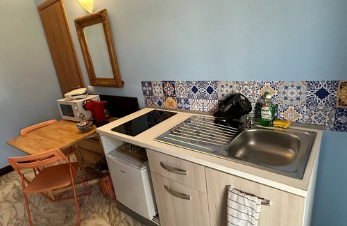 San Giovanni Apartment | Experience the Magic of Rome: Stay With the Angels