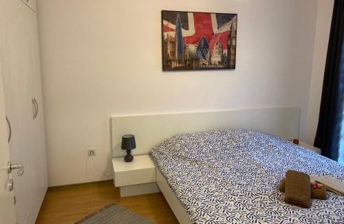 Brasov Apartment | Sleep4-FreeP-MountainView-Balcony-PetFriendly