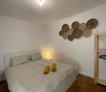Orleans Apartment | Relax at Sleepin Orléans with Parking and Netflix Access