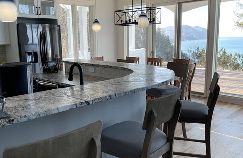 Empire House | Lakefront Bliss: Private 30-Acre Retreat on Lake Michigan