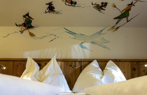 Soell House | Enchanting Double Room at Alpengasthof Hochsöll