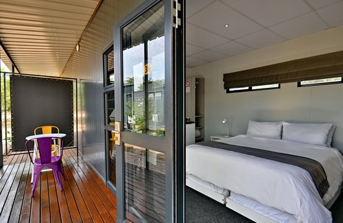 Musina Hotel | Budget-Friendly Stay at SleepOver Beitbridge with Breakfast
