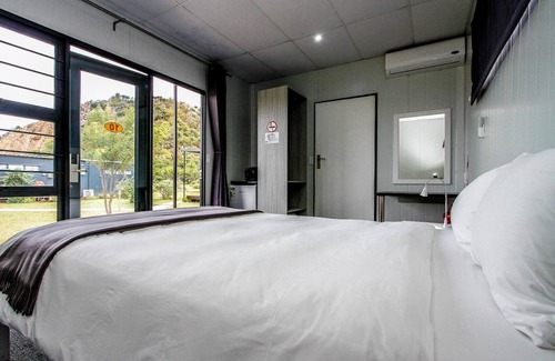 Timbavati Private Nature Reserve Hotel | Budget-Friendly Sleepover Matoks with Family Amenities