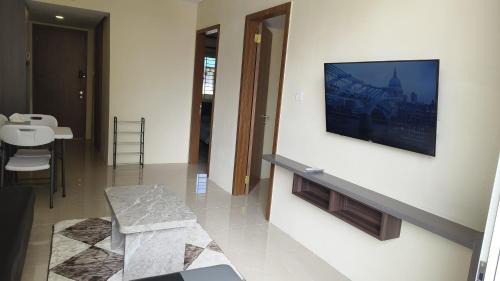 Lubuk Baja Apartment | Relaxing Getaway at SleepRest @ NTC with Oceanfront Views
