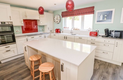 Solva House | Stunning 3-Storey House with Hot Tub & Sea Views in Solva