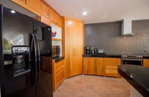Santa Maria Huatulco House | Oceanfront Villa NenaRubio: 10/10 Rated with Pool & Spa