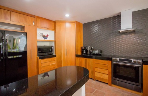 Santa Maria Huatulco House | Oceanfront Villa NenaRubio: 10/10 Rated with Pool & Spa