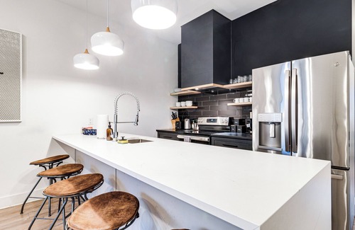Nashville House | Sleeps 100 | Entire Newly-Built Hotel | The Grove