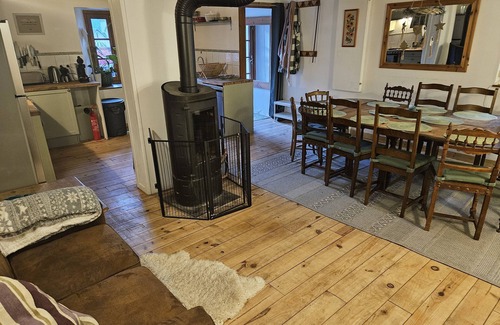 Les Sciauds Ski Chalet | Ideal Mountain Retreat for 12-14 with Pool & Spa Amenities