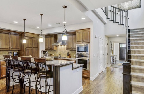 Sandpoint House | Lakefront Retreat for 14 with Pool & Hot Tub - Seasons at Sandpoint