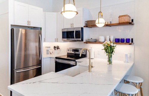 Walnut Hills House | Spacious Renovated House Minutes from Downtown – 10/10 Ratings