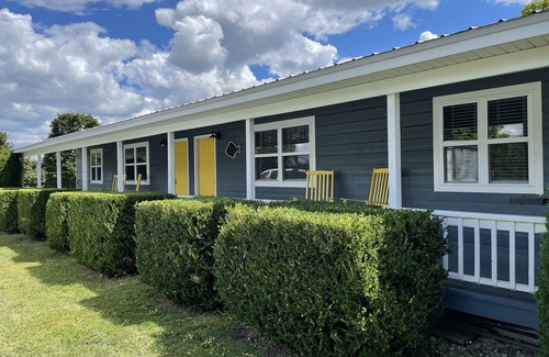Cassville Condo | Family-Friendly Unit 4b with Pool Near Big M Marina