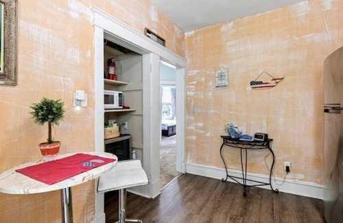 Wilmington Apartment | Ideal 3BR Retreat for Long Stays with Spa and Hot Tub