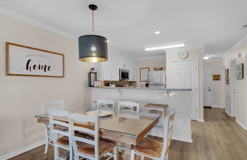 Miramar Beach Condo | Experience a Private Beach Getaway with Pet-Friendly Perks