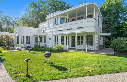 South Haven Condo | Gateway 52 at Sleepy Hollow Beach Resort: Ocean View Bliss