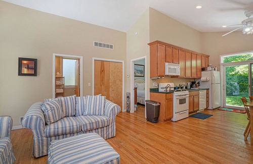 South Haven Villa | Discover Sleepy Hollow Beach Resort's Terrace 16 Experience