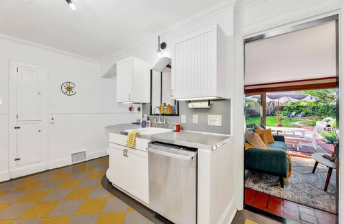 Sleepy Hollow House | Exceptional Stay at Sleepy Hollow Chateau - Child Friendly!