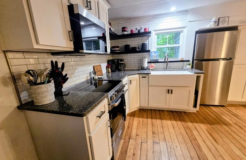 Mount Gretna Heights Cottage | Charming Mount Gretna Cottage with Pool and Ocean Views