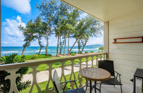 Wailua Apartment | Oceanfront Studio at Islander on the Beach with Hot Tub