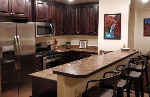 Moab South Valley House | Experience Slickrock Sands: Pet-Friendly Oasis with Hot Tub