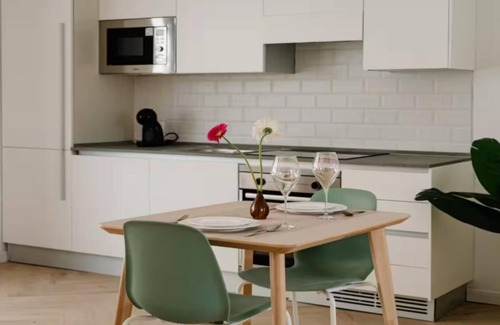 Madliena Apartment | Sliema Mainstreet Luxury Suite