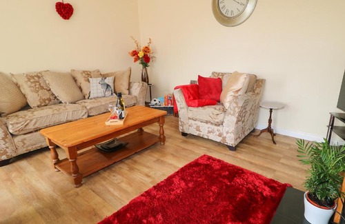 Magherafelt House | Inviting Slieve Gallion Cottage: 4-Star Stay, Rated 9.8