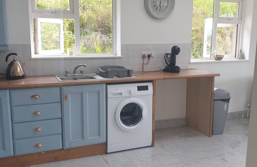 Killotteran House | Exceptional Slievenamon View: Family-Friendly Retreat